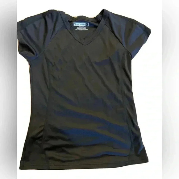 Women’s Tek Gear Black T Shirt Size Medium - Picture 1 of 3